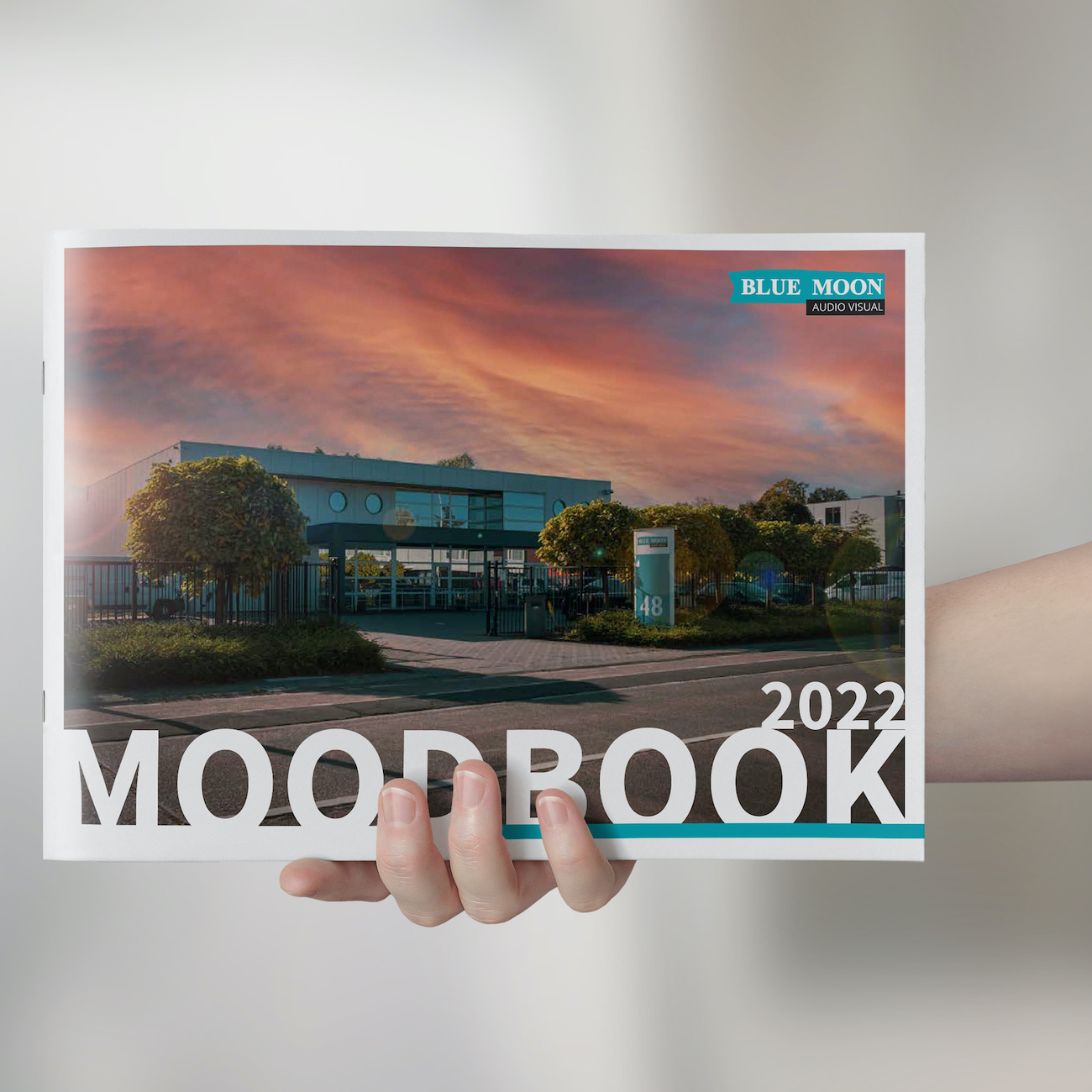 BLUE MOON lanceert nieuw mood book