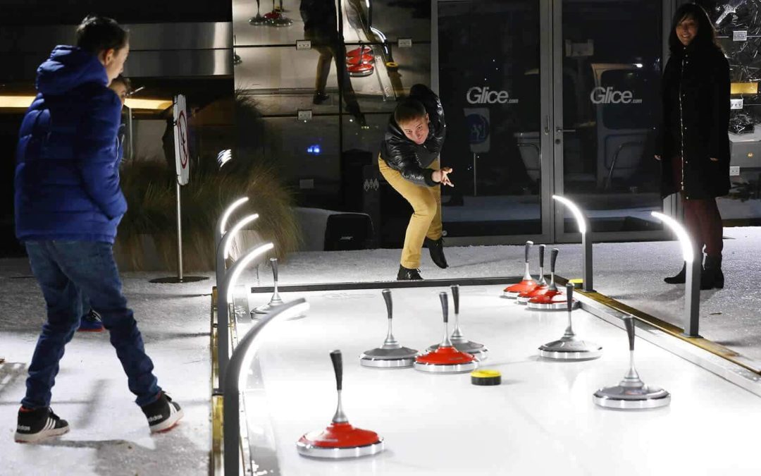 Teambuilding met Icestock Curling: Innovatie, Fun en Competitie